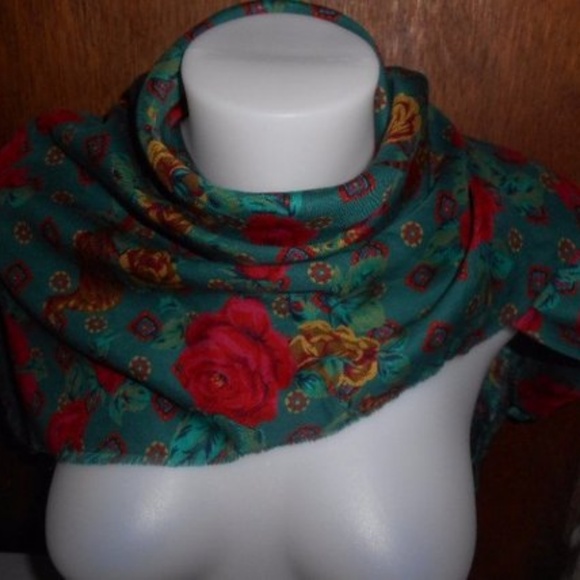 Womens Floral Roses Pheasant Woven Scarf Fringed - Picture 2 of 5